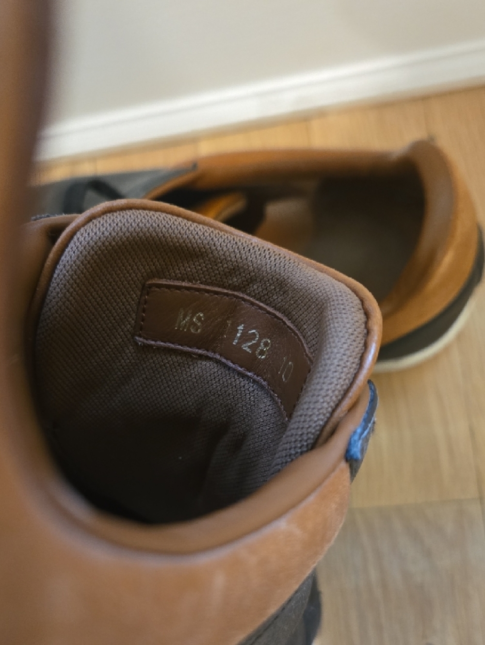 Louis Vuitton Men's Black Leather Sneakers with Brown Trim - Picture 6 of 6